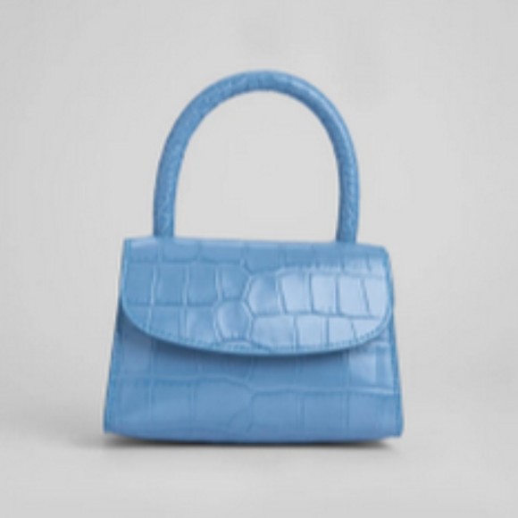 Meet your Posher, Madison - Picture 1 of 1